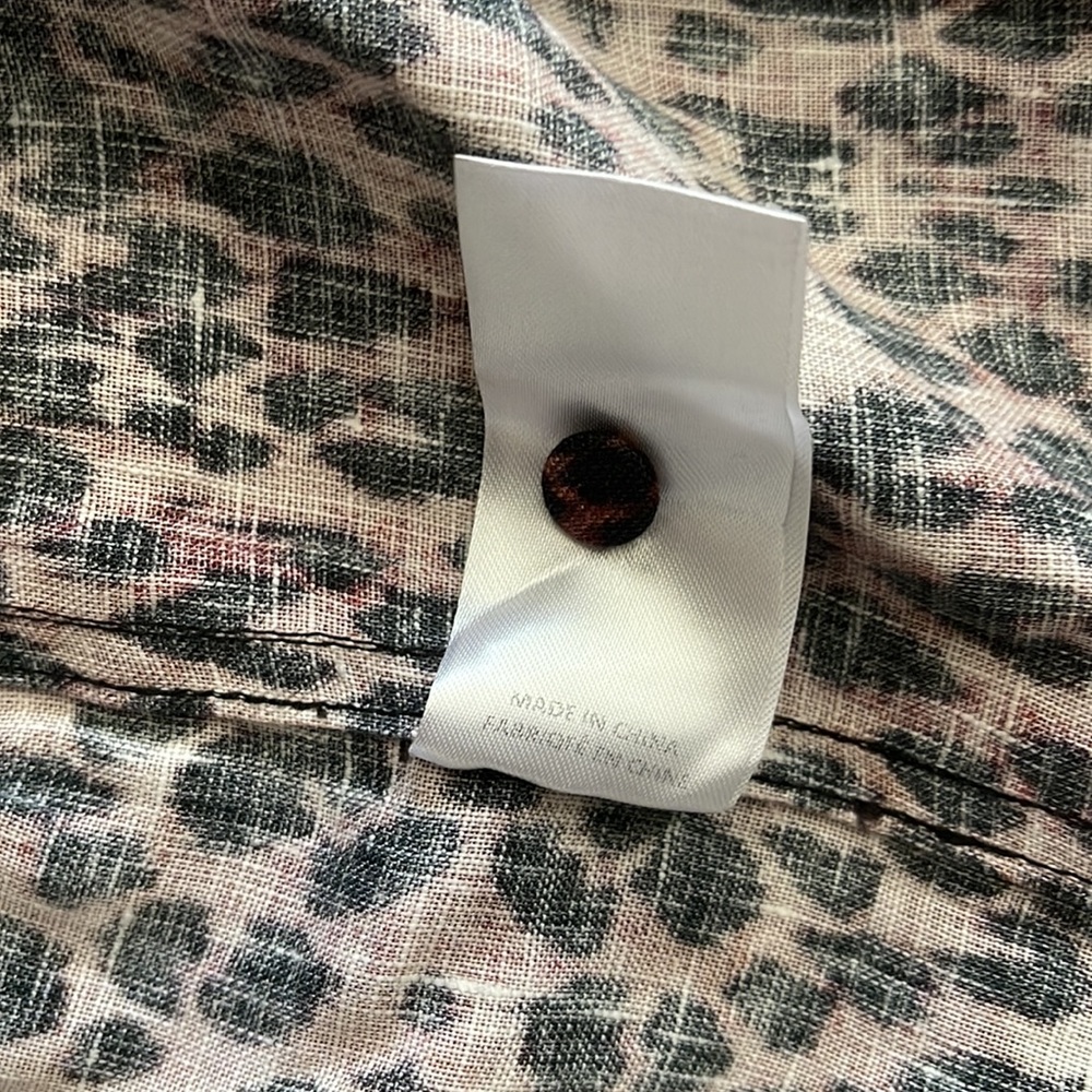 NWT SOLID & STRIPED The Oxford Leopard-Print Linen Shirt - Picture 9 of 9